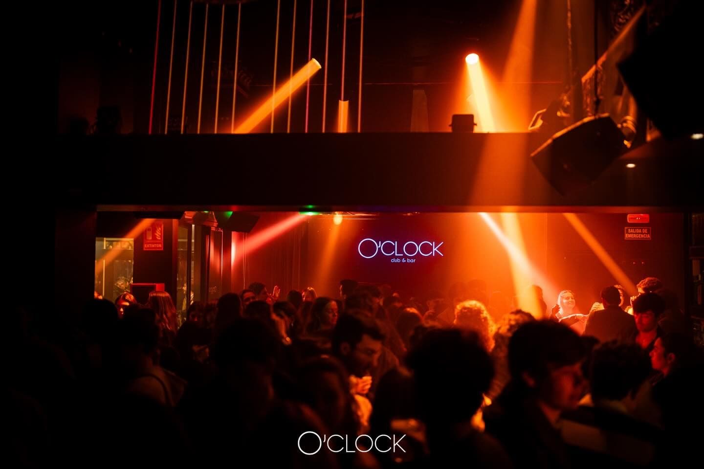 O'Clock — foto 1