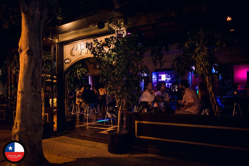 Terraza Chile: el bar art déco del Paseo de las Delicias abierto todo el año